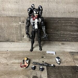 Marvel Diamond Select Venom 8" Articulated Figure "2012"